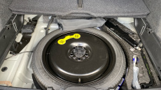 Volvo XC40 2.0 B3P Ultimate Dark 5dr Auto Petrol Estate